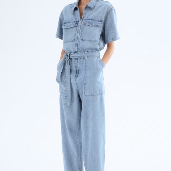 H&M Denim - H&M Women's Light Blue Denim Jumpsuit